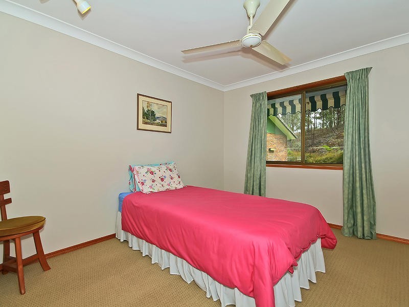 24 Powells Road, Karana Downs QLD 4306